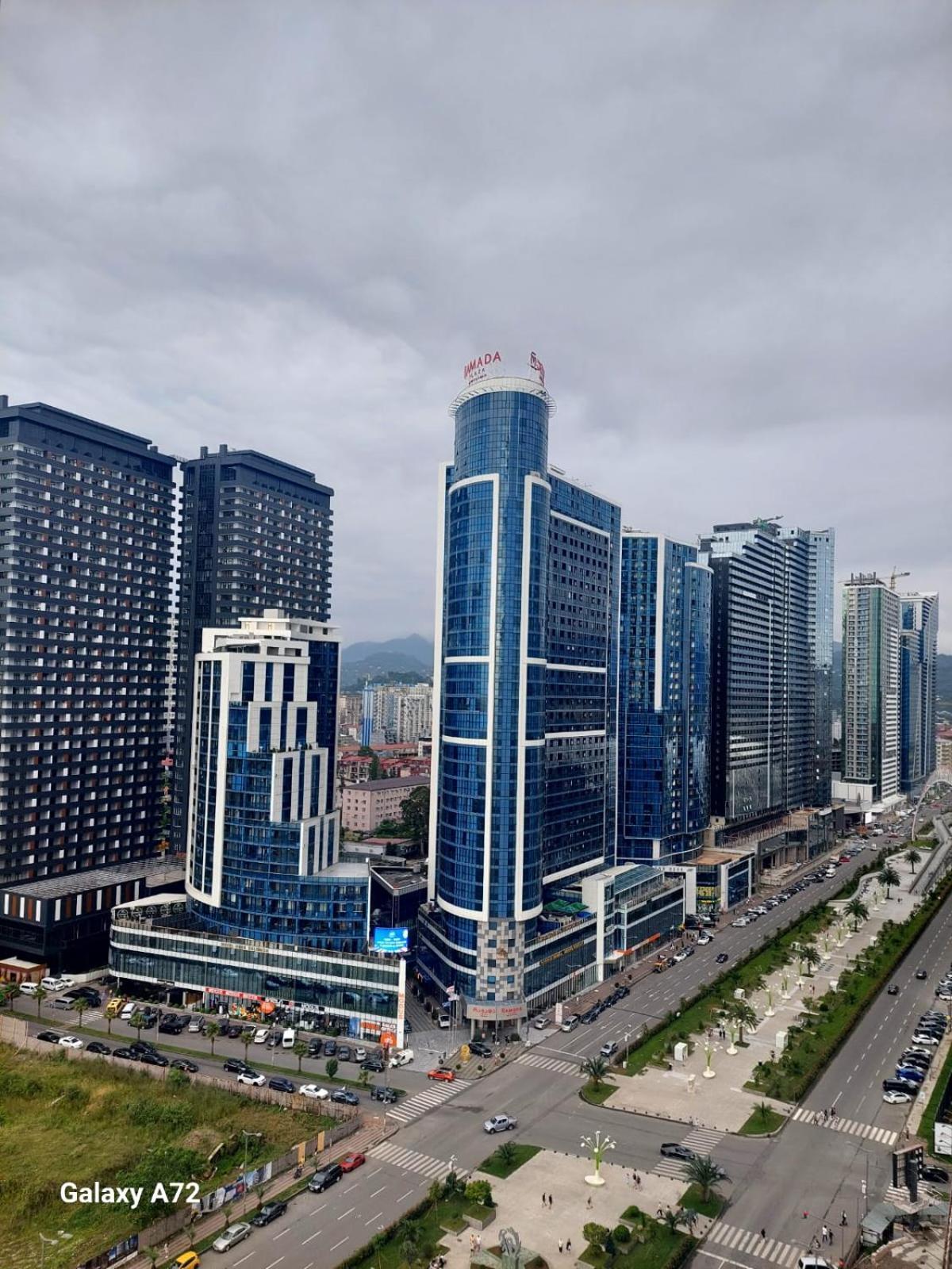 Natalia -Apartments In - Orbi City Batumi Exterior foto